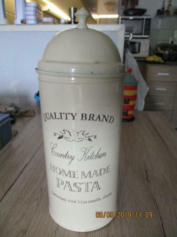 Vintage pasta pot