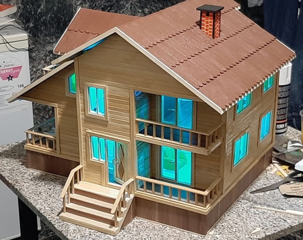 Miniatuur houten handgemaakte huis