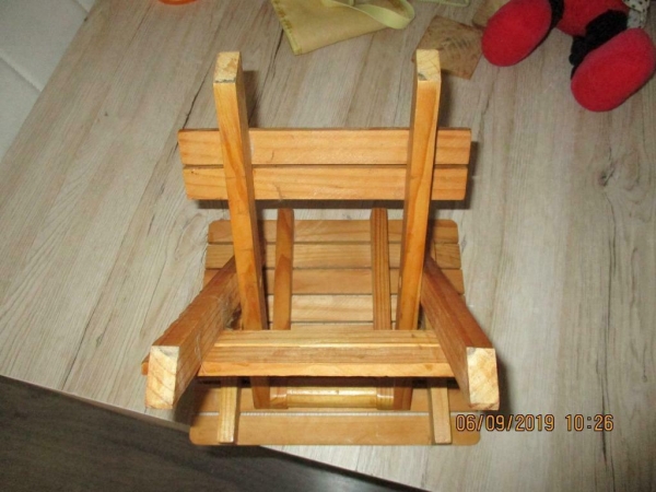 Opklapbare grenen tafeltje 25 x 21 x 25 cm hoog - marktopmaat.nl
