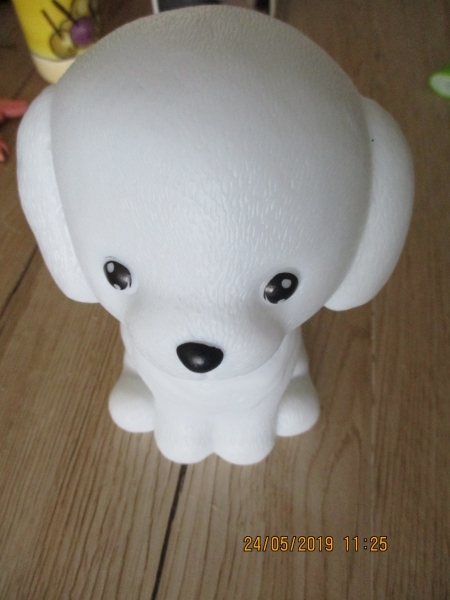 spaarpot hond kunstof met verlichting 16 x 11 cm - marktopmaat.nl